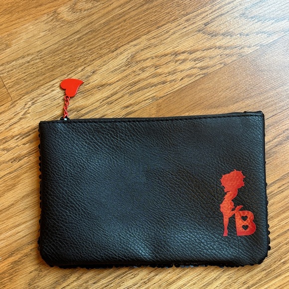 Ipsy, Black Sequined Cosmetic bag with Betty Boop Red Logo. - Picture 1 of 14